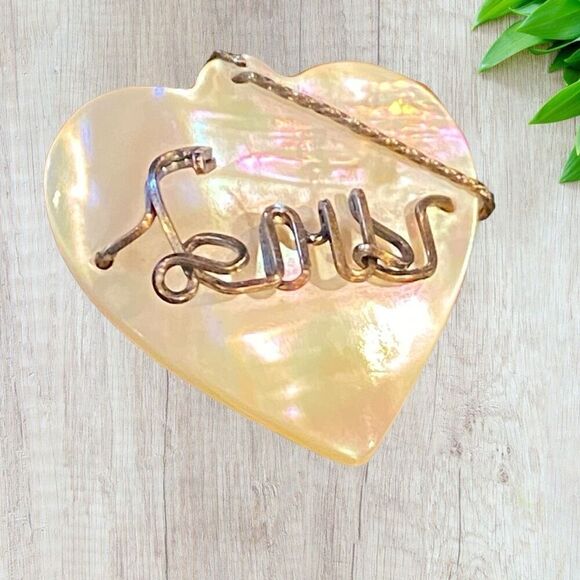 Vintage Mother of Pearl Sweetheart Pin Lois - Picture 5 of 9